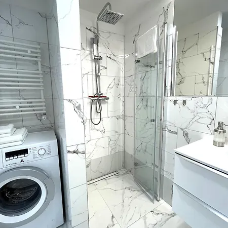 Appartement By The River - Center *