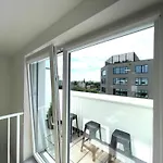 By The River - Center Apartman *