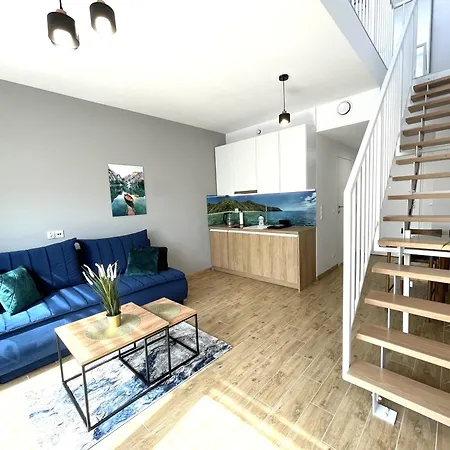 By The River - Center Apartman