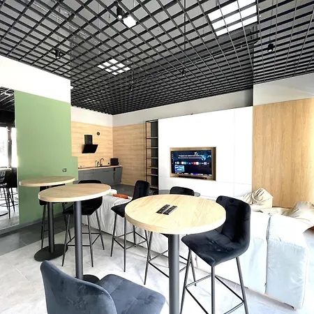 By The River - Center Apartment *